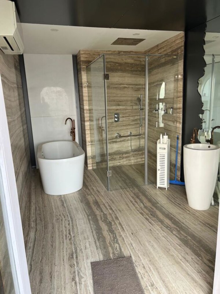 Bathroom, ace-golfshire 4 Bedroom 5480 Sq.Ft. Penthouse In Sector 150 Noida 9823720