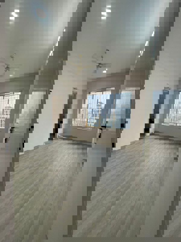 2 BHK Apartment For Rent in Grenville CHS