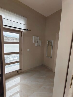Room in 3 BHK Apartment at Malwa Escon Primera, International Airport Road – for Rent