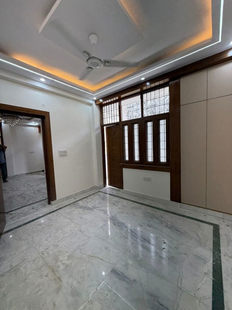 Room, sector 4 4 Bedroom 1563 Sq.Ft. Builder Floor In Sector 4 Panchkula 9823709