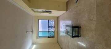 Room in 2 BHK Apartment at Hiranandani Buttercup, Manpada – for Rent