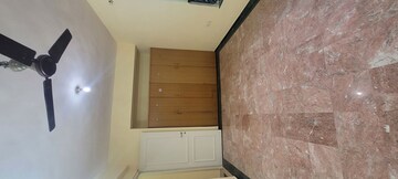 Furnished Amenities in 2 BHK Apartment at Hiranandani Buttercup, Manpada – for Rent