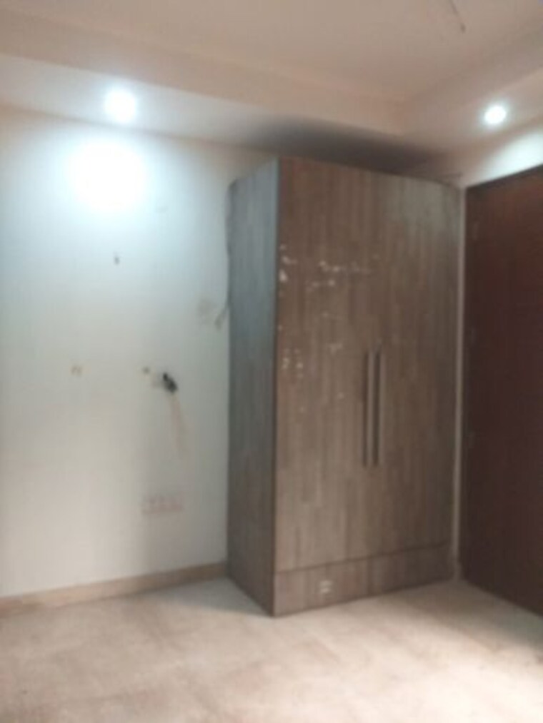 Room, east patel nagar 3 Bedroom 1780 Sq.Ft. Builder Floor In East Patel Nagar Delhi 9823916