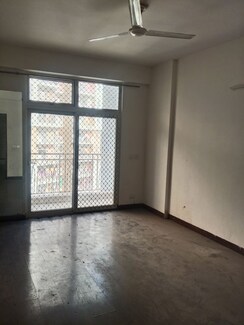 3 BHK Apartment For Rent in Mahagun Mywoods