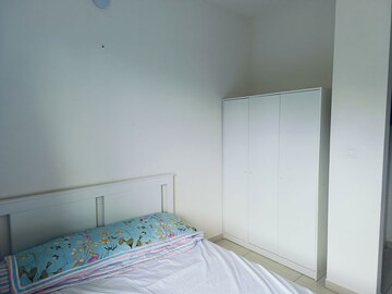 Room in Studio Apartment at Godrej Royale Woods, Devanahalli – for Rent