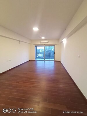 Room in 4 BHK Apartment at UKN Miraya Rose, Whitefield – for Rent