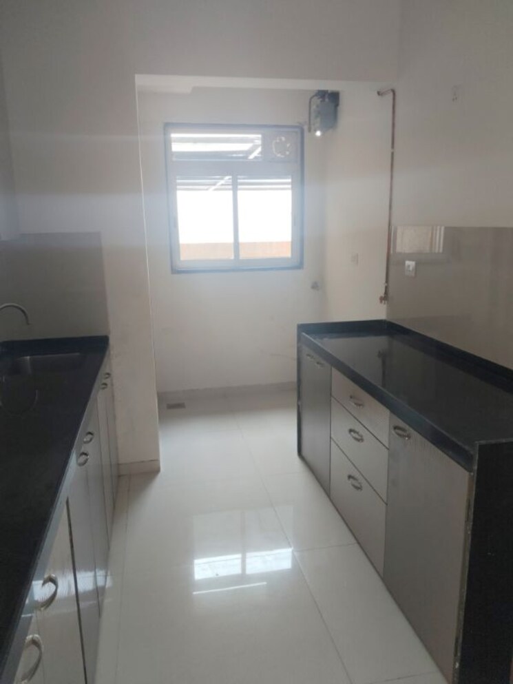 Kitchen, runwal-nirvana 3 Bedroom 1250 Sq.Ft. Apartment In Parel Mumbai 9823963