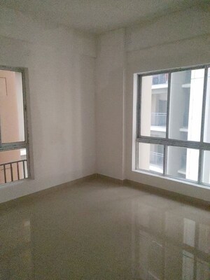 Room in 3 BHK Apartment at Rajat Avante, Joka – for Rent