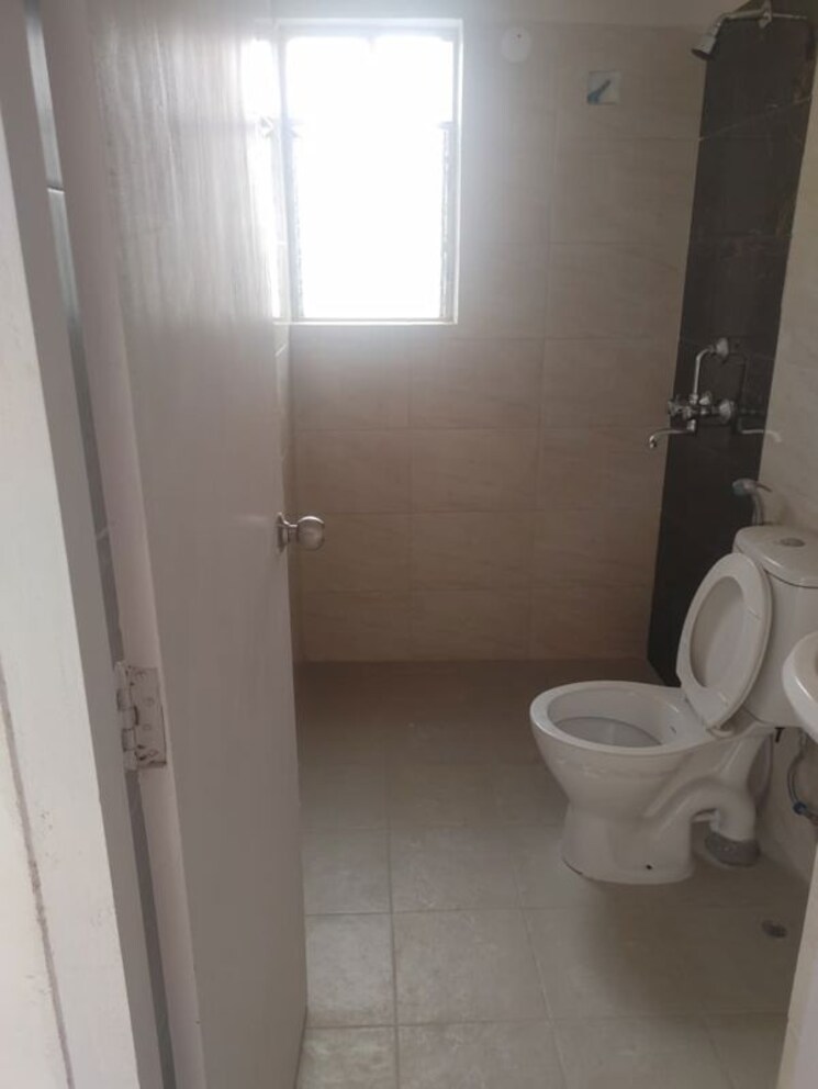 Bathroom, rajat-avante 3 Bedroom 1028 Sq.Ft. Apartment In Joka Kolkata 9823968