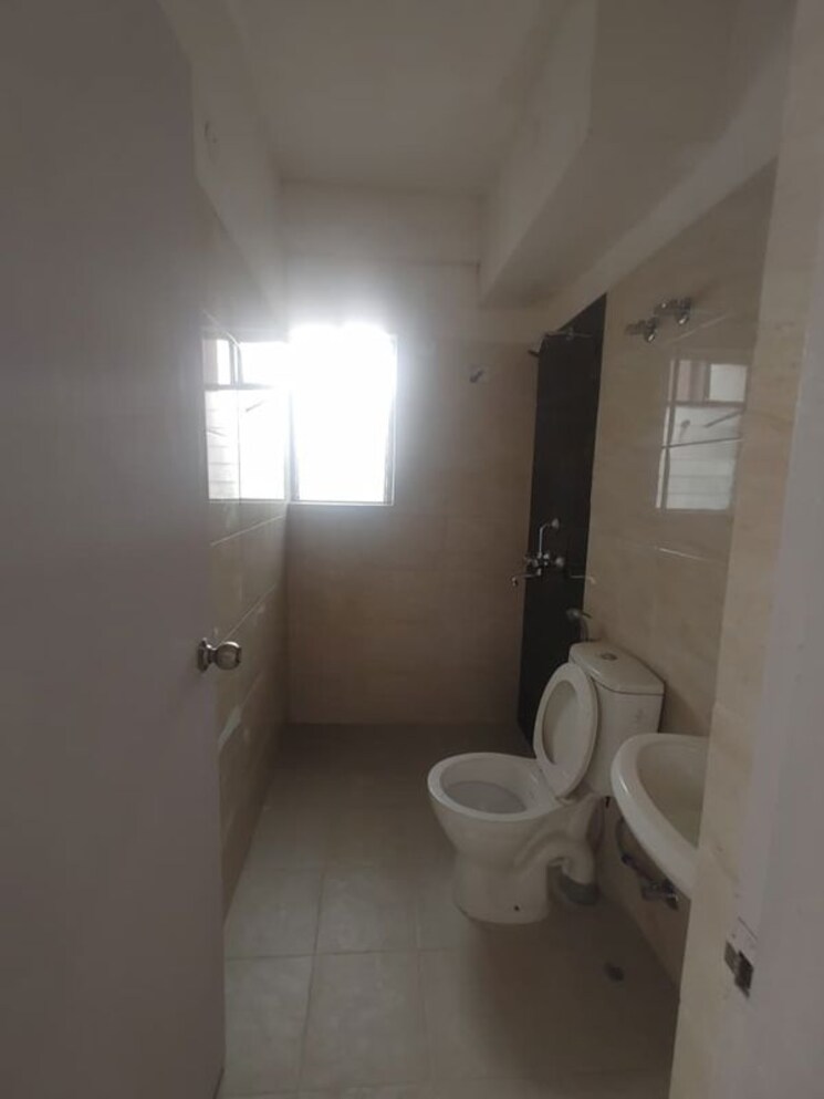 Bathroom, rajat-avante 3 Bedroom 1028 Sq.Ft. Apartment In Joka Kolkata 9823968