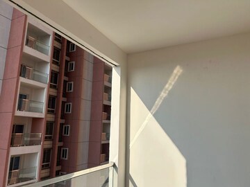 Staircase in 2.5 BHK Apartment at Urbanrise Spring Is In The Air, Ameenpur – for Rent