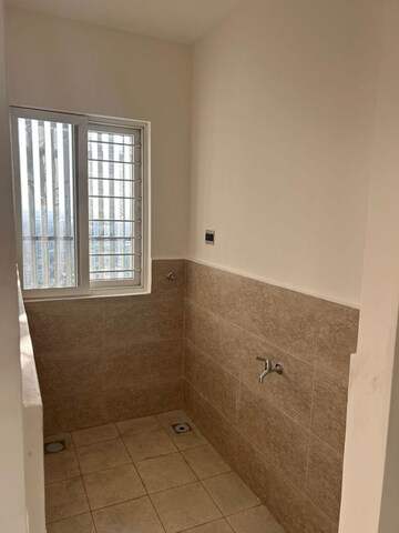 Room in 2.5 BHK Apartment at Urbanrise Spring Is In The Air, Ameenpur – for Rent