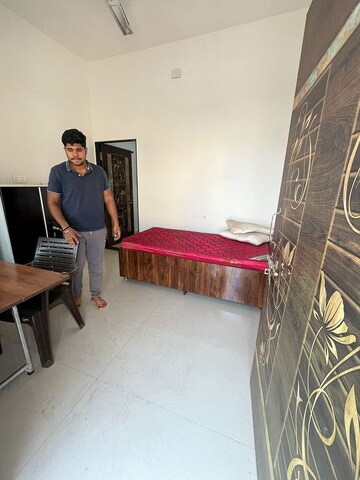 1 BHK Independent House For Rent in Pachpedi Naka