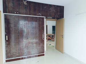 Room in 2 BHK Apartment at Godrej Royale Woods, Devanahalli – for Rent