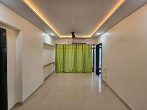 Room in 1 BHK Apartment at Green Ocean Malad , Malad West – for Rent