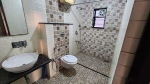 Bathroom in 2.5 BHK Apartment at Porvorim – for Rent