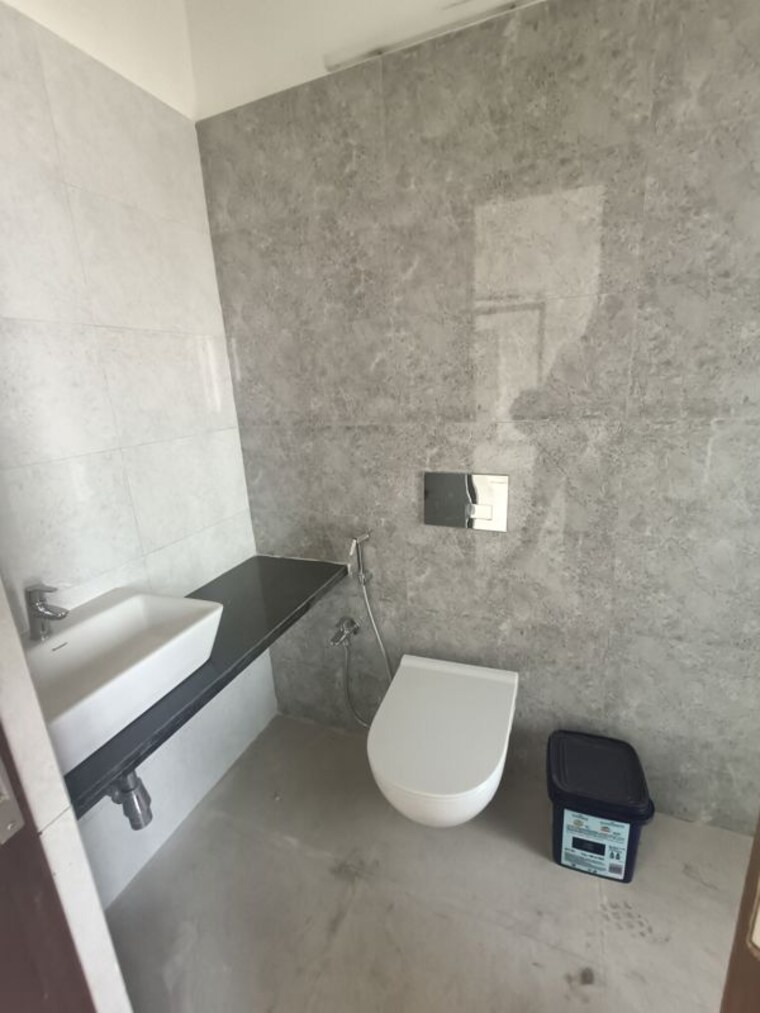 Team Area, omkar-signet 1 Bedroom 388 Sq.Ft. Apartment In Malad East Mumbai 9824296