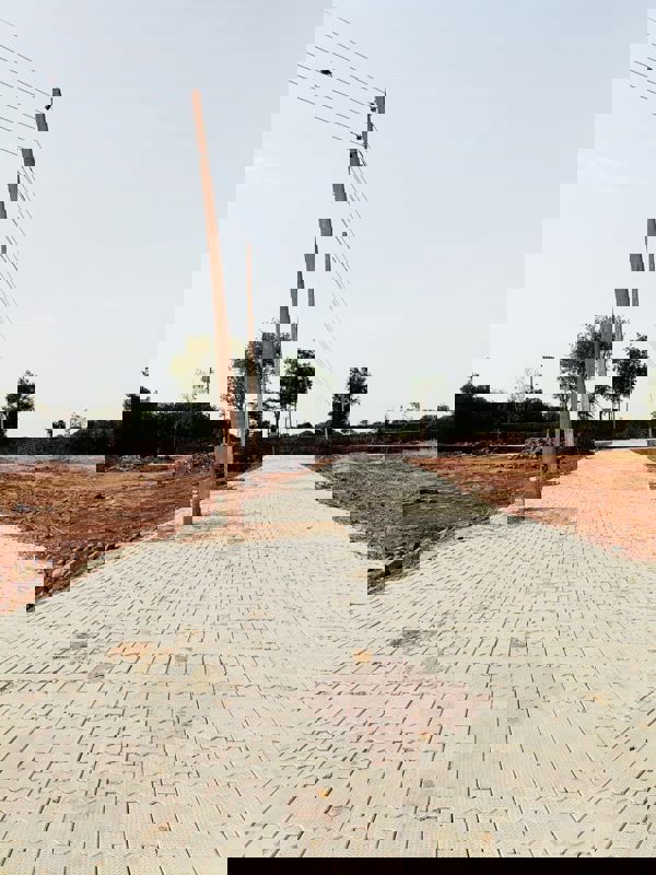 Plot For Sale in Alipur