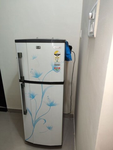 Furnished Amenities in 1 BHK Apartment at Kishor Sukur Enclave A, Ghodbunder Road – for Rent