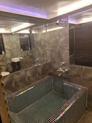 Master Bedroom in 1 BHK Apartment at Green Ocean Malad , Malad West – for Rent