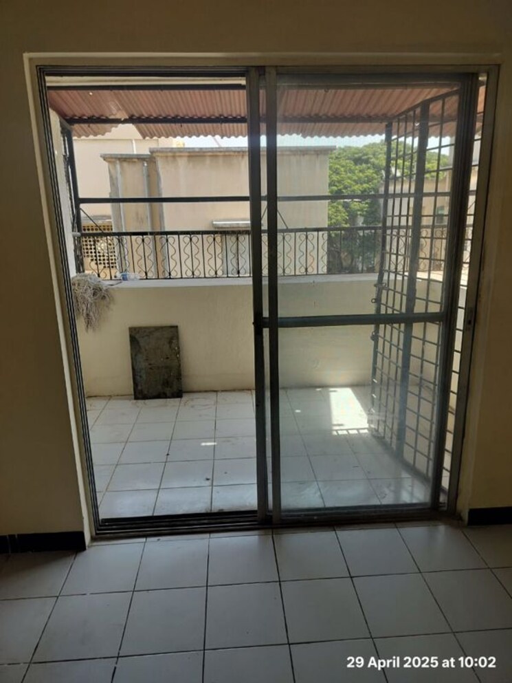 Balcony, kumar-urban-kubera-colony 2 Bedroom 870 Sq.Ft. Apartment In Kondhwa Pune 9824498