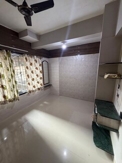 2 BHK Apartment For Sale in Rajul Apartment