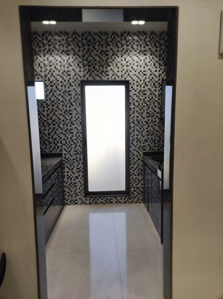 Bathroom, arihant-avanti 1 Bedroom 341 Sq.Ft. Apartment In Shilphata Thane 9824571