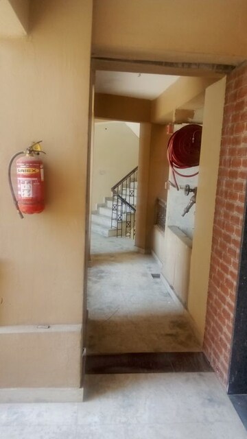 Furnished Amenities in 1.5 BHK Builder Floor at Okhla Industrial Area – for Sale