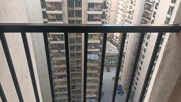 Balcony, gaur-city-2-12th-avenue 2.5 Bedroom 1225 Sq.Ft. Apartment In Sector 16c Greater Noida Greater Noida 9824845