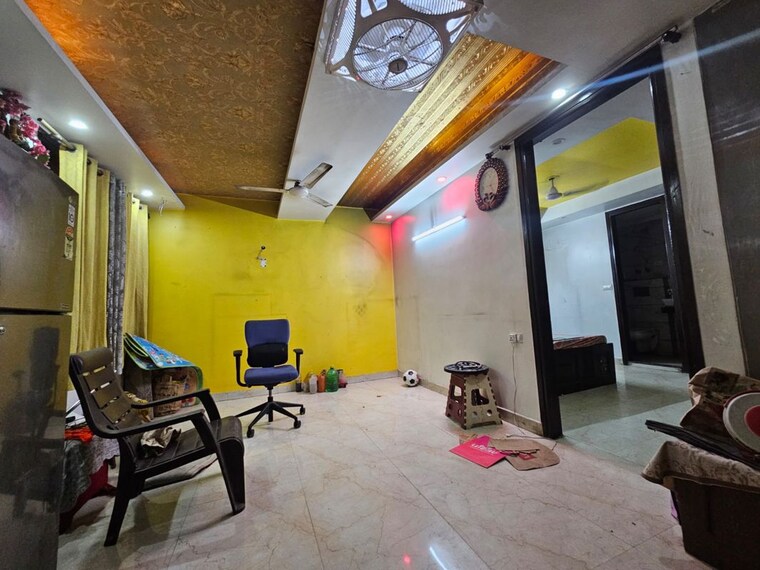 Team Area, saket 2 Bedroom 750 Sq.Ft. Builder Floor In Saket Delhi 9824855