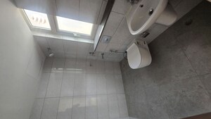 Bathroom in 4 BHK Villa at Godrej Golf Link Villas, Sector 27 Yamuna Expressway – for Rent