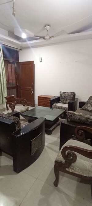 Living Room in 3 BHK Builder Floor at Patiala Road – for Rent