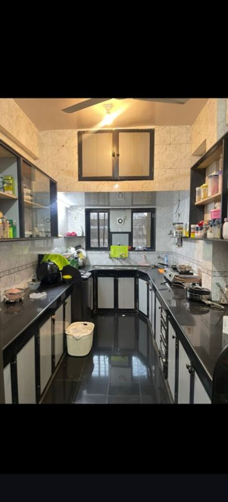 Kitchen, manik-moti-varsova 3 Bedroom 1100 Sq.Ft. Apartment In Versova Mumbai 9825021