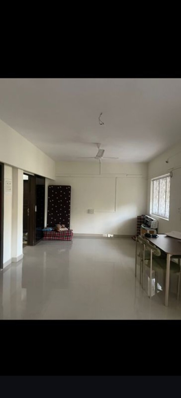 Living Room, manik-moti-varsova 3 Bedroom 1100 Sq.Ft. Apartment In Versova Mumbai 9825021