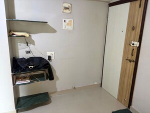 Furnished Amenities in 1 BHK Apartment at Saksham C.H.S., Lower Parel – for Rent
