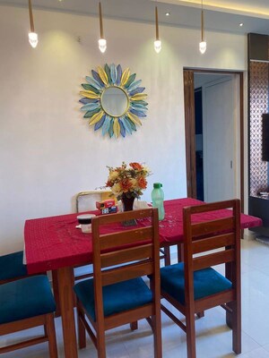 2 BHK Apartment For Rent in Haware Estate, Kasarvadavali