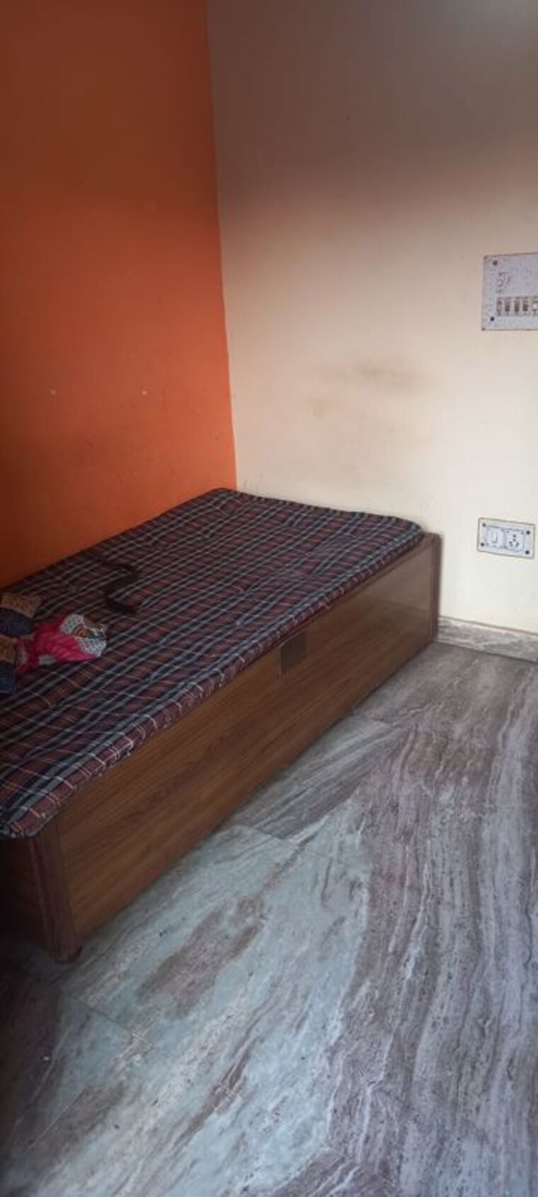 Bedroom, uttam nagar west 1 Bedroom 500 Sq.Ft. Builder Floor In Uttam Nagar West Delhi 9824955