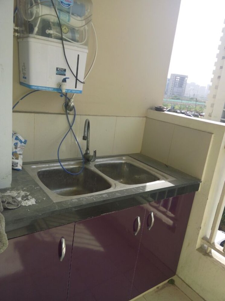 Team Area, gulshan-vivante 2.5 Bedroom 1110 Sq.Ft. Apartment In Sector 137 Noida 9585023