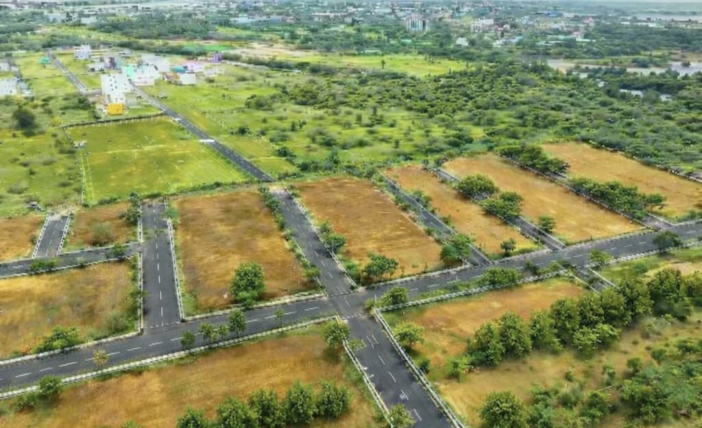 Plot For Sale in Padappai