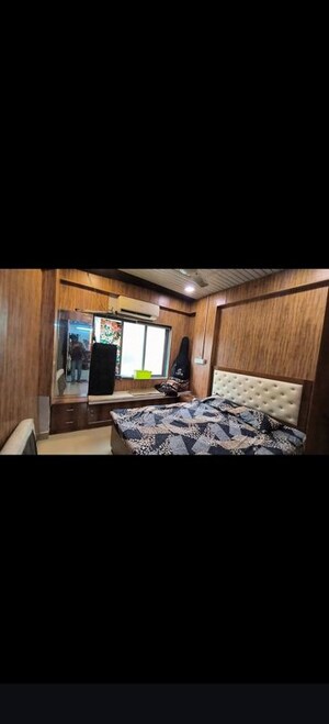 Bedroom in 1.5 BHK Apartment at Versova Heaven CHS, Andheri West – for Rent