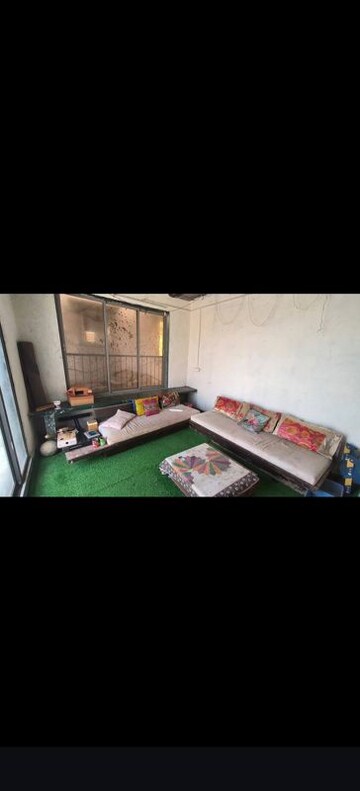 Bedroom in 1.5 BHK Apartment at Versova Heaven CHS, Andheri West – for Rent