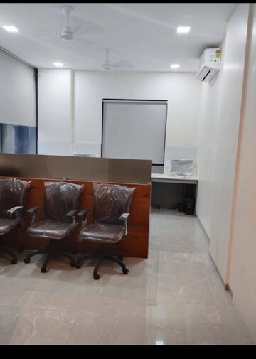 Team Area in  Office Space at Rashmi Complex Teen Hath Naka, Dharamveer Nagar – for Rent