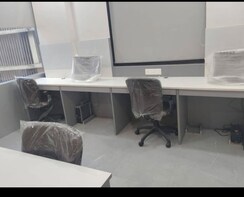 Office Space For Rent in Rashmi Complex Teen Hath Naka