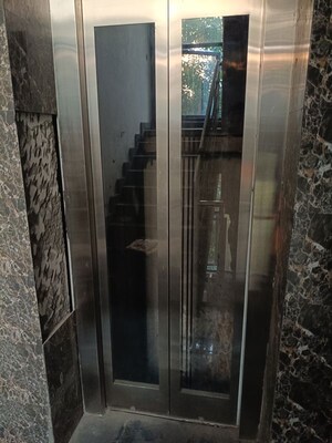 Building Lobby in 4 BHK Independent House at Maharani Bagh – for Sale