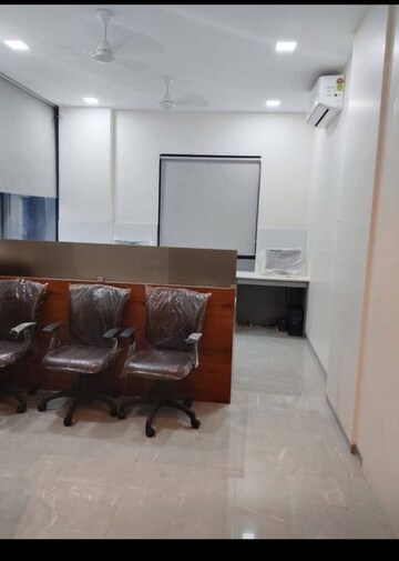 Team Area in  Office Space at Mukund CHS Mulund, Mulund East – for Rent