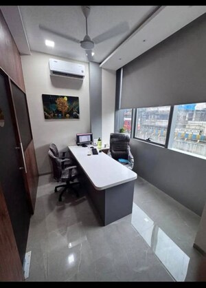 Team Area in  Office Space at Mukund CHS Mulund, Mulund East – for Rent