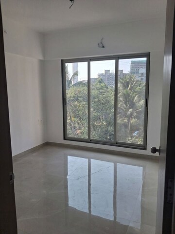 2 BHK Apartment For Sale in Borivali East