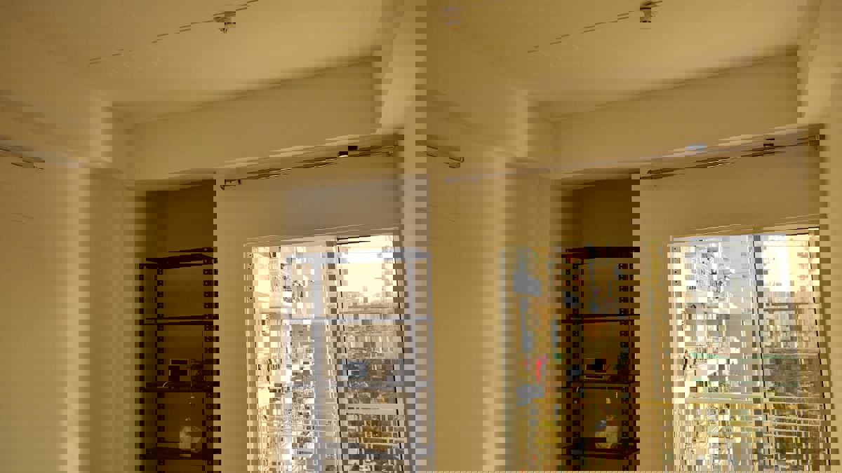 3.5 BHK + Servant Room 1725 Sq.Ft. Apartment in Ajnara Daffodil