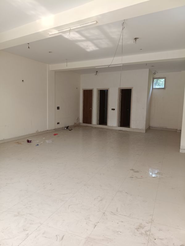 6+ BHK + Pooja Room,Servant Room,Study Room,Extra Room Independent House For Sale in Maharani Bagh
