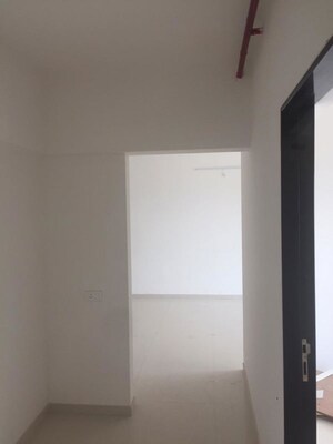 Room in 3 BHK Apartment at Kanakia Levels, Malad East – for Rent